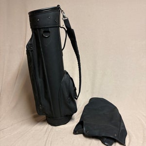 Full sized Unisex Carry Bag (Used)