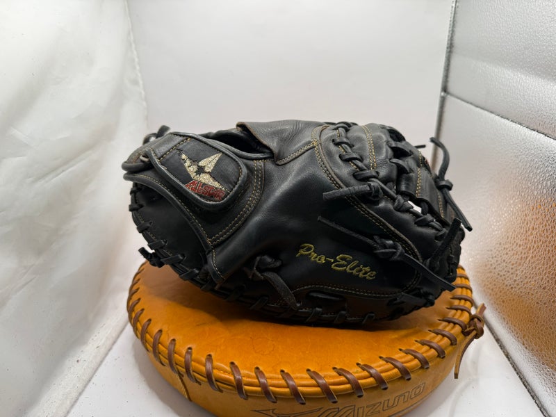 Catcher's RH All Star Pro Elite CM3000 Baseball Glove 33.5" (Used)