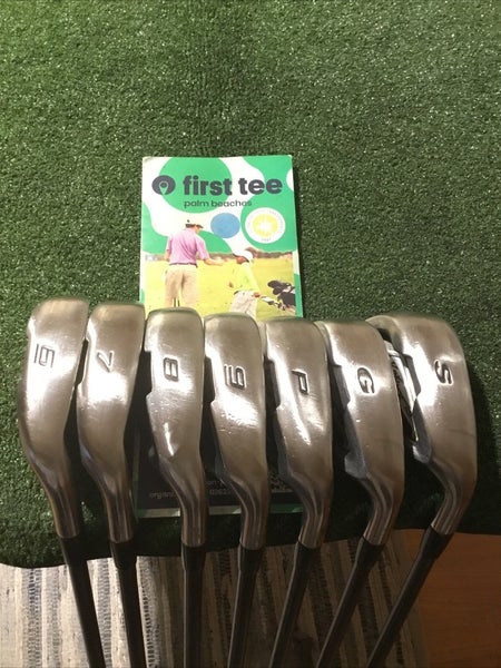 King Cobra Ladies UFi Irons Set (6-PW-GW-SW) Fujikura Sakura Graphite Shafts