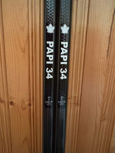 Pro Stock Auston Matthews  CCM Trigger 9 Pro dress in CCM XF Ghost 80 flex P90 Hockey Stick