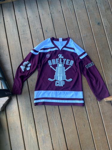 Red Medium Adult Unisex Warrior Jersey (Used)