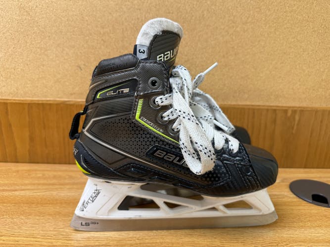 2021 Bauer Elite Hockey Goalie Skates Wide Width Size 3 (Used)