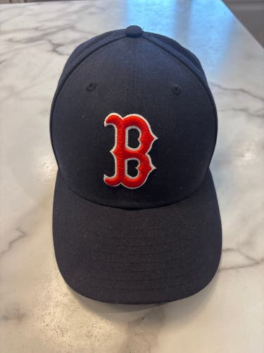 Boston Red Sox Adult Unisex 7 3/8 New Era Hat (Used) Low Profile