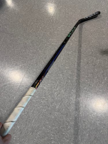 Junior CCM Ribcor Trigger 9 Pro Hockey Stick Right Handed P90TM 50 Flex (Used)