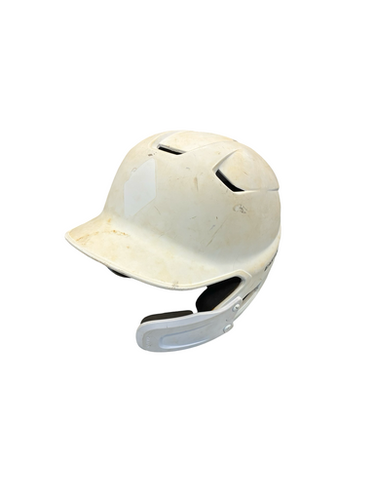 Used Easton BATTING HELMET W MASK Batting Helmet w/Mask White MD 11682-S000131453