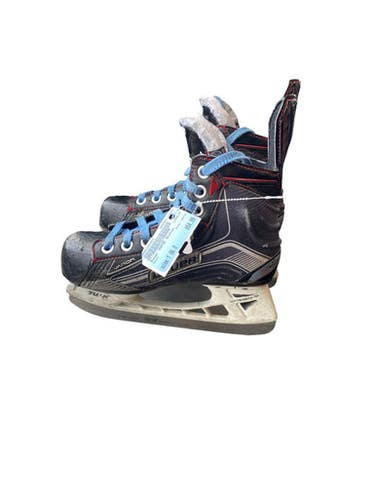 Used Bauer VAPOR Youth Hockey Skate Youth 06.0 11883-S000160864