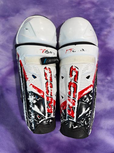 Junior CCM JetSpeed FT6 Pro Shin Pads 12" (Used)
