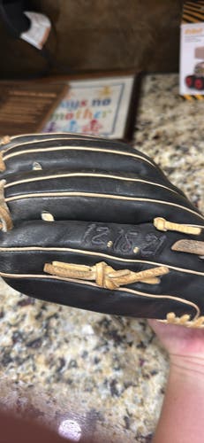 44 Pro Custom RH Pitcher's Baseball Glove 11.5" (Used)