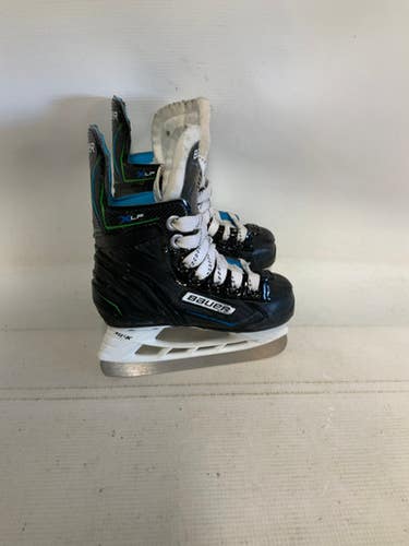 Used Bauer XLP Youth Hockey Skate Youth 08.0 11823-S000038705