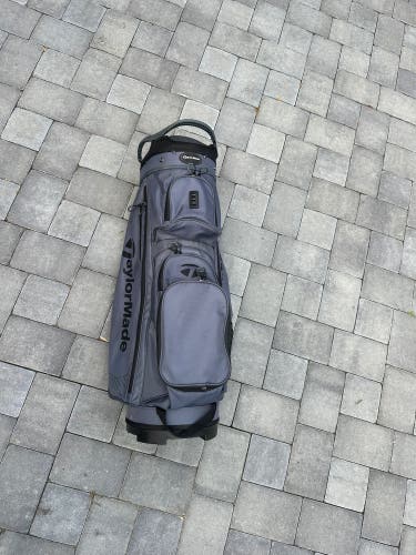 Taylormade Golf Gray Bag (Used)