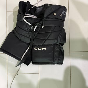 Junior Large CCM F5 Hockey Goalie Pants (Used)