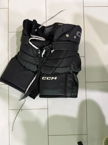 Junior Large CCM F5 Hockey Goalie Pants (Used)