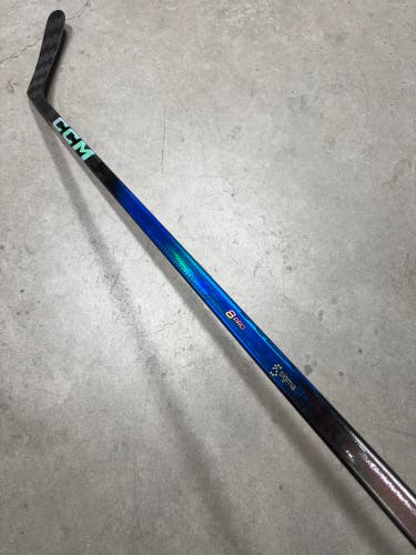 40 Flex P29+1/4 JR CCM Jetspeed FT8 Pro Right Hand Hockey Stick Pro Stock (New)
