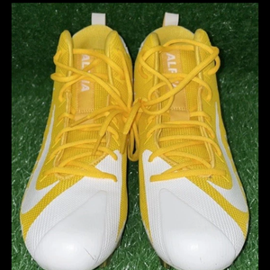 NIKE Alpha Menace Pro 2 Mid - Yellow & White Football Cleats (men’s size 10) “NEVER WORN!!!”