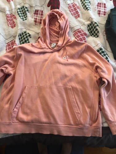 Cream/Orange Women's XXL Nike Sweatshirt (Used)