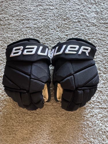 Black Bauer Vapor Hyperlite Gloves 14" ORLOV Pro Stock