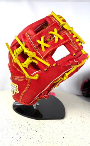 SSK- Overseas Model RHT Infield  Baseball Glove 11.5" (NWOT)