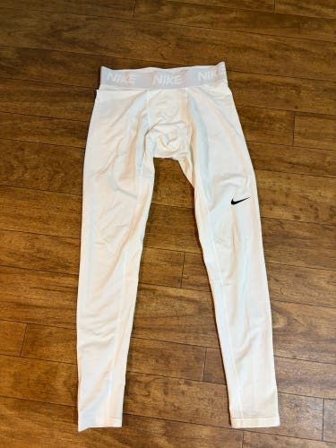 White Medium Adult Unisex Nike Compression (New)