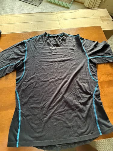Black Small Men's Bauer Shirt (Used)
