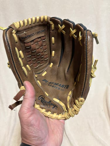 RH Rawlings Playmaker Series Baseball Glove 11.5" (Used)