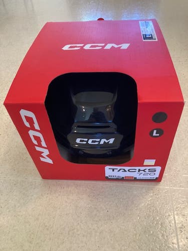 Large CCM Tacks 720 Helmet (New)