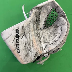 Bauer Vapor V90 Goalie Glove Regular | Senior