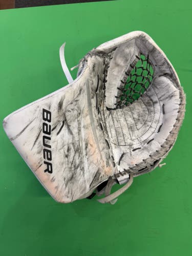 Senior Bauer Vapor V90 Goalie Gloves & Blockers Regular (Used)