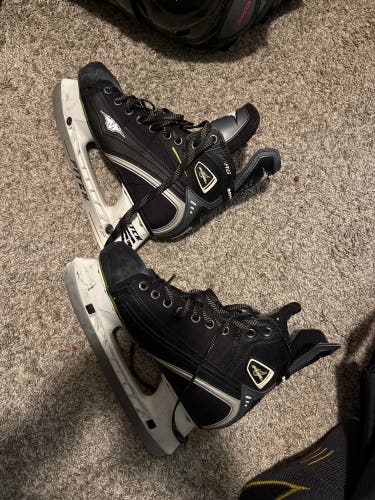 Black Mission Fuel 80 AG Hockey Skates 7 (Used)