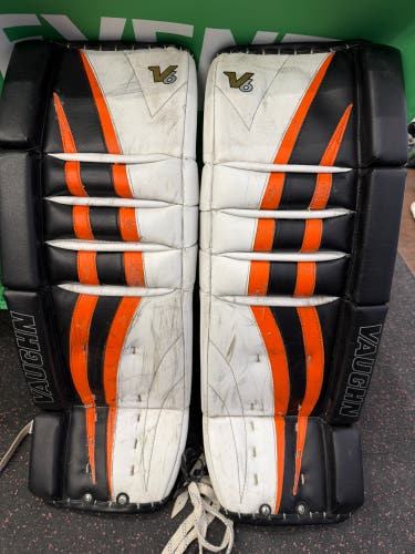 Vaughn Velocity V6 1000i Pro Goalie Leg Pads | 28"+2 Junior