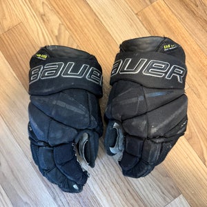 Bauer Vapor Hyperlite Gloves 11" (Used)