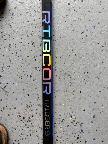 Intermediate CCM Ribcor Trigger 9 Left Hand Hockey Stick P28 55 Flex (Used)