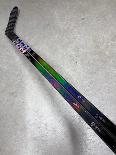 2 PACK 40 Flex P29+1/4 JR CCM Jetspeed FT8 Pro Right Hand Hockey Stick Pro Stock (New)