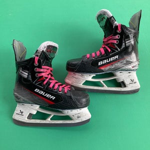 Junior Bauer S23 Vapor Shift Pro (SMU) Hockey Skates | Size 3EE