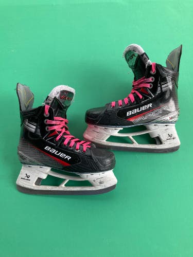 Junior Bauer S23 Vapor Shift Pro (SMU) Hockey Skates | Size 3EE