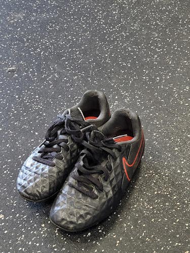 Used Nike Soccer Cleats Black Youth 12.0 11849-S000039202