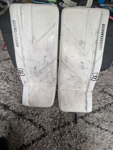 26" Warrior Ritual g6 Goalie Leg Pads (Used)
