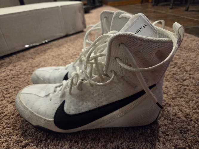 Nike Machomai 3 white boxing shoes size 9