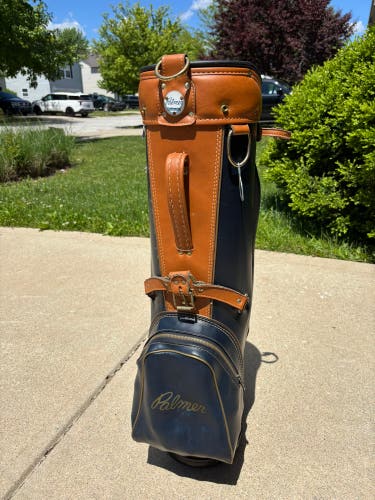 Arnold Palmer Leather Navy and Gold Cart Bag Model HER587CK (Used)