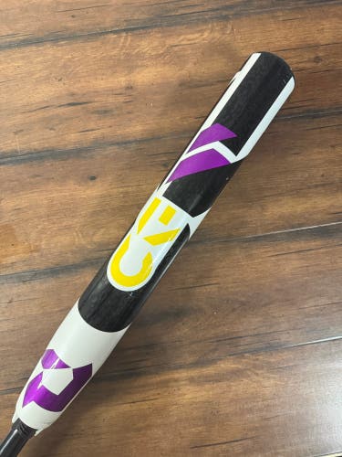 2025 DeMarini CF 32/21 (-11) Fastpitch Softball Bat
