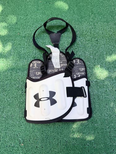 Adult Medium Under Armour Rib Pad (Used)