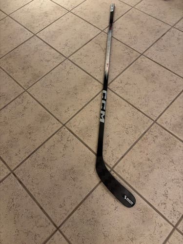 Senior CCM JetSpeed FT8 Pro Right Handed Hockey Stick P28 65 Flex (New)