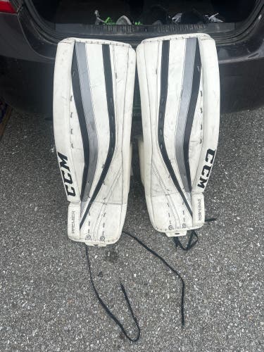 35" CCM Premier Pro Goalie Leg Pads (Used)