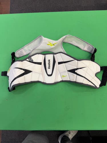Reebok Rib Pad