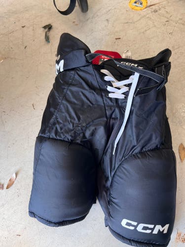 Men's Junior Large CCM Next Hockey Pants (Used)