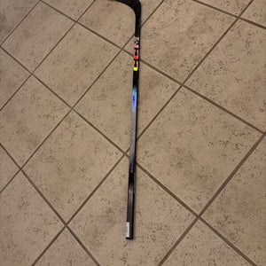 Youth CCM JetSpeed FT8 Pro Left Hand Hockey Stick P29 30 Flex (New)