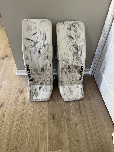 35" 2025 Bauer Supreme Shadow Goalie Leg Pads (Used)