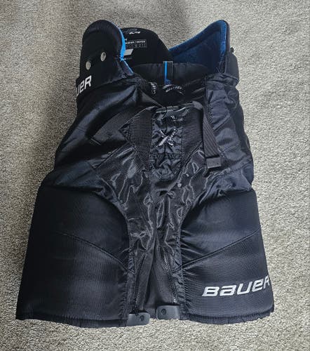 Men's Intermediate Medium Bauer HP Elite Hockey Pants (Used)