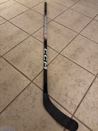 Senior CCM JetSpeed FT8 Pro Left Hand Hockey Stick P88 65 Flex (New)
