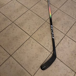 Senior CCM JetSpeed FT8 Pro Left Hand Hockey Stick P28 65 Flex (New)