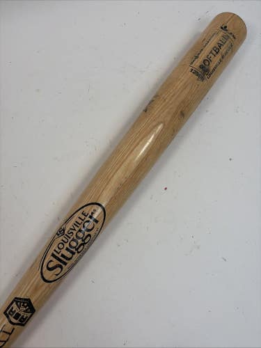 Louisville Slugger Genuine 125SB Ash Wooden Softball Bat, 34", 28oz